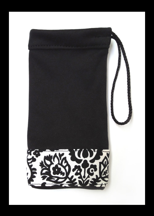 NOMISA microfiber cleaning pouch jolene phone iPhone 4 iPhone 5