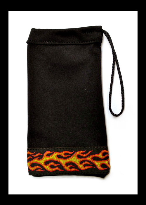 NOMISA Microfiber Cleaning Pouch of the Month July leland