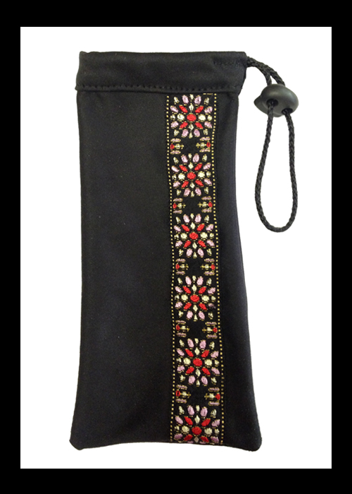NOMISA Microfiber Cleaning Pouch of the Month yolanda